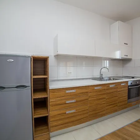 Olive Apartament *
