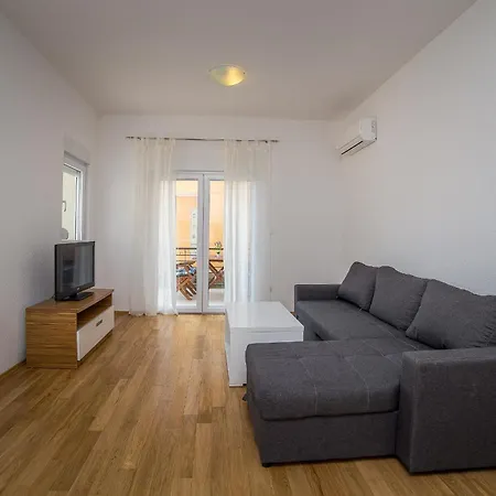 Apartament Olive Makarska